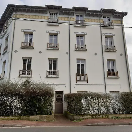 Les Prairies De Bellevue, Ideal Curistes, Vacanciers Et Ouvriers Apartment La Roche-Posay